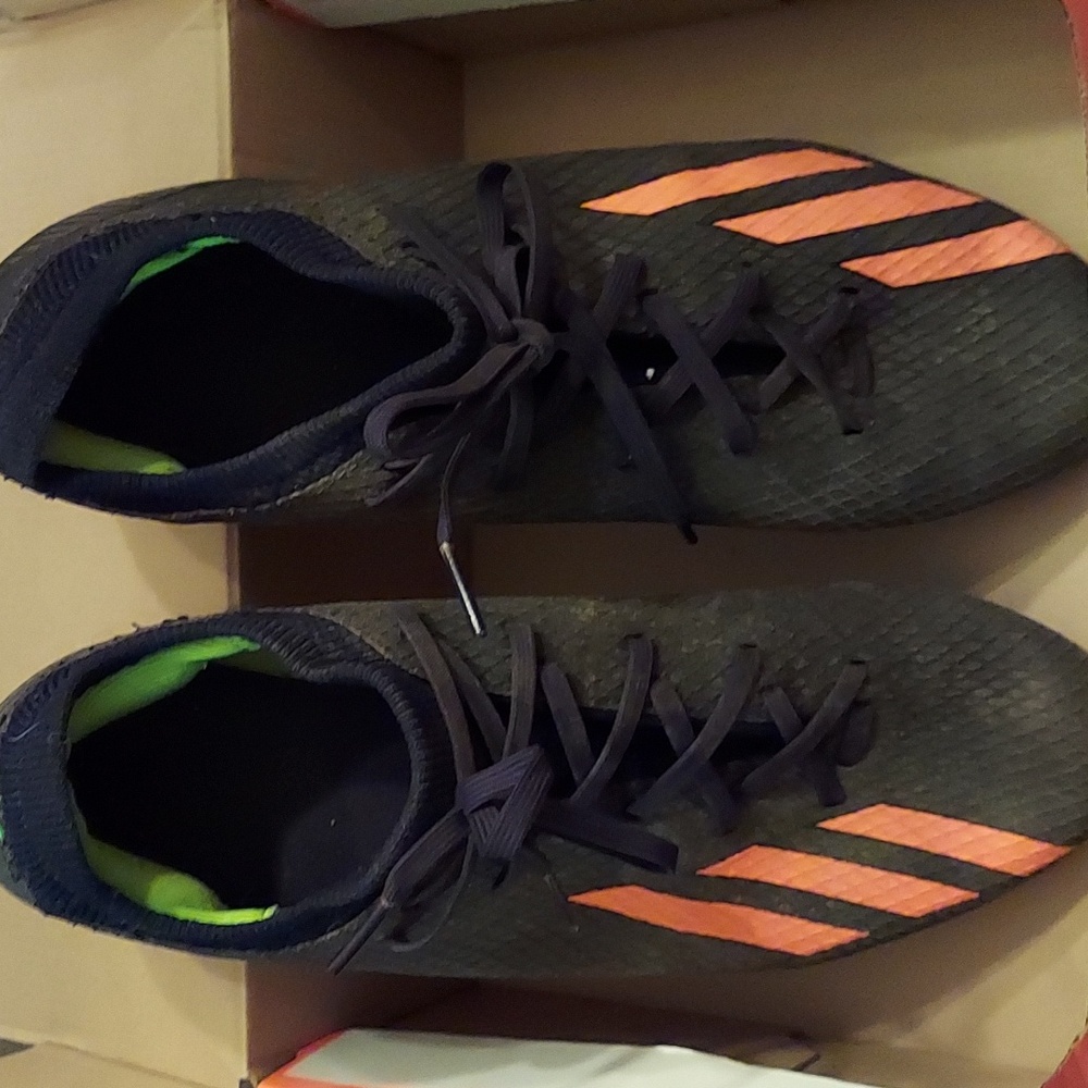 Adidas Soccer Cleats Size 10 Great condition!
